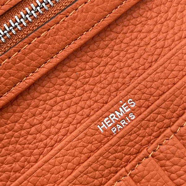 エルメス財布コピー着用イメージ